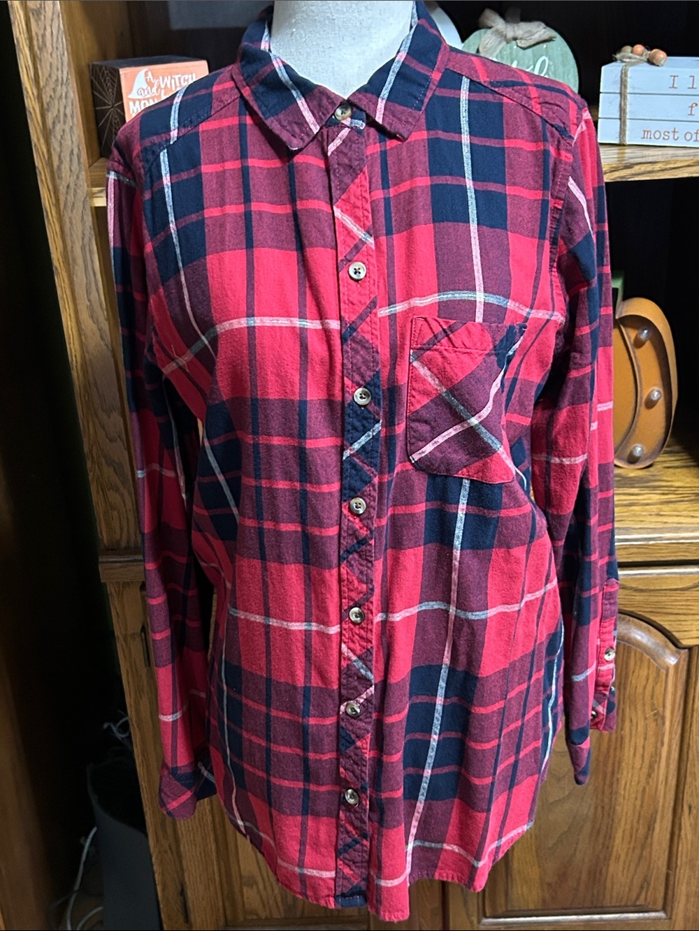 Sonoma Red and Navy Plaid Button-Front Shirt Medium